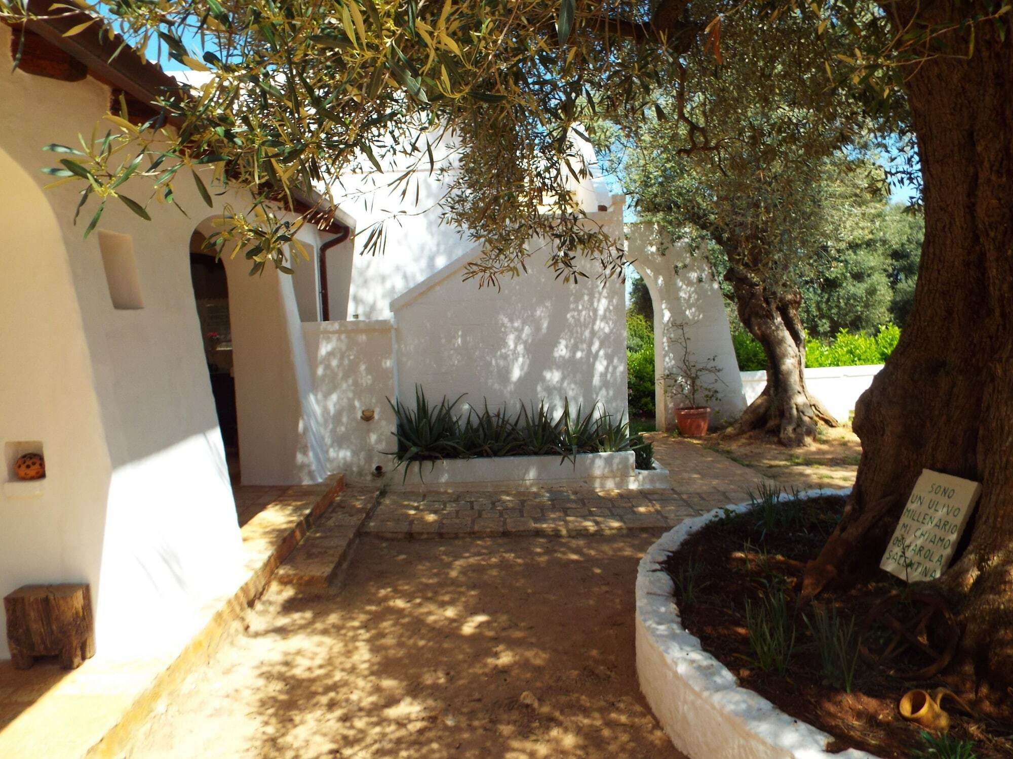 Masseria Lama Di Galizia Villa Ostuni Exterior photo